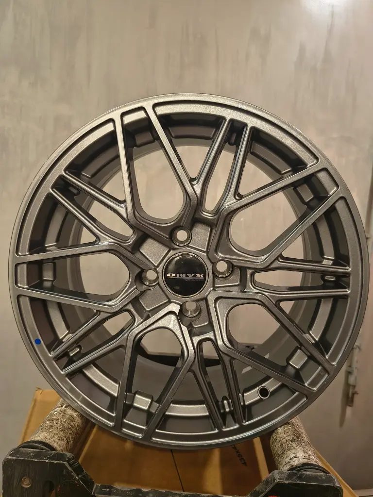 Onyx O6 Gloss Titanium