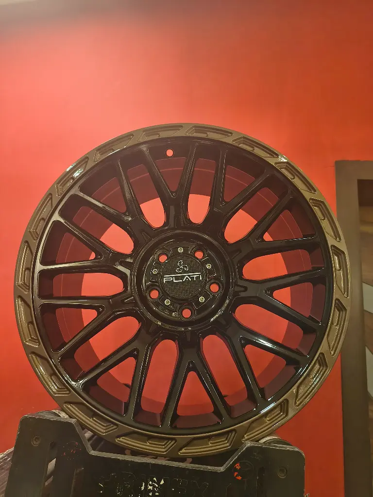 Plati PY 027 Black Lip Bronze