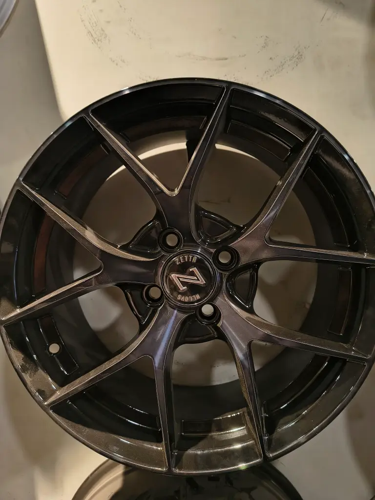 Zetta SOS 100 Candy Black