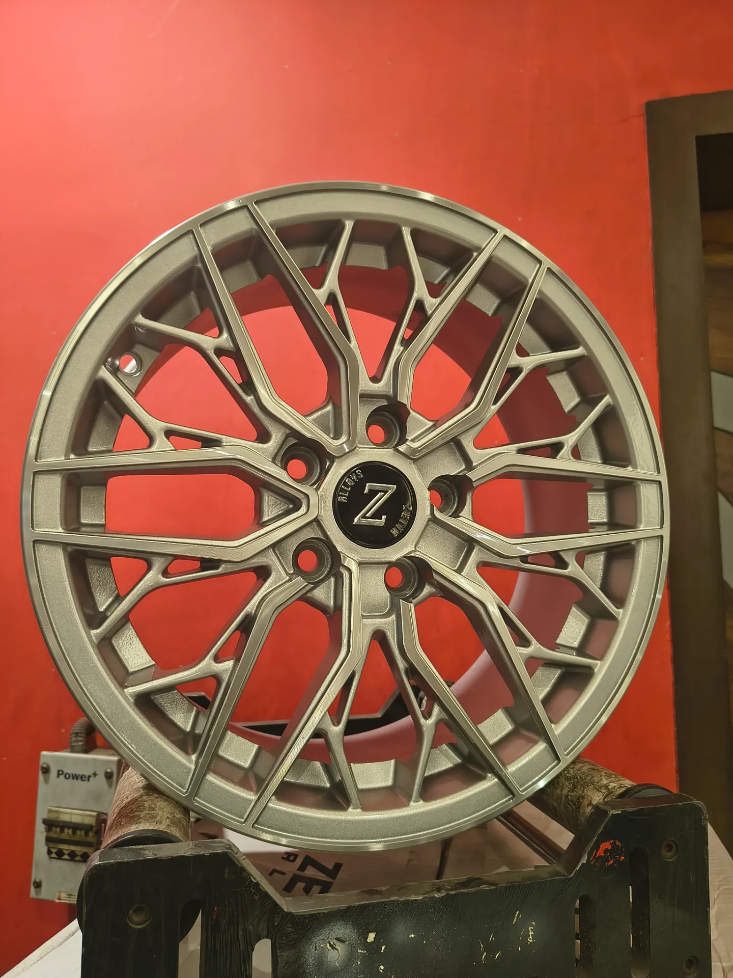 Zetta DVL 666 Silver