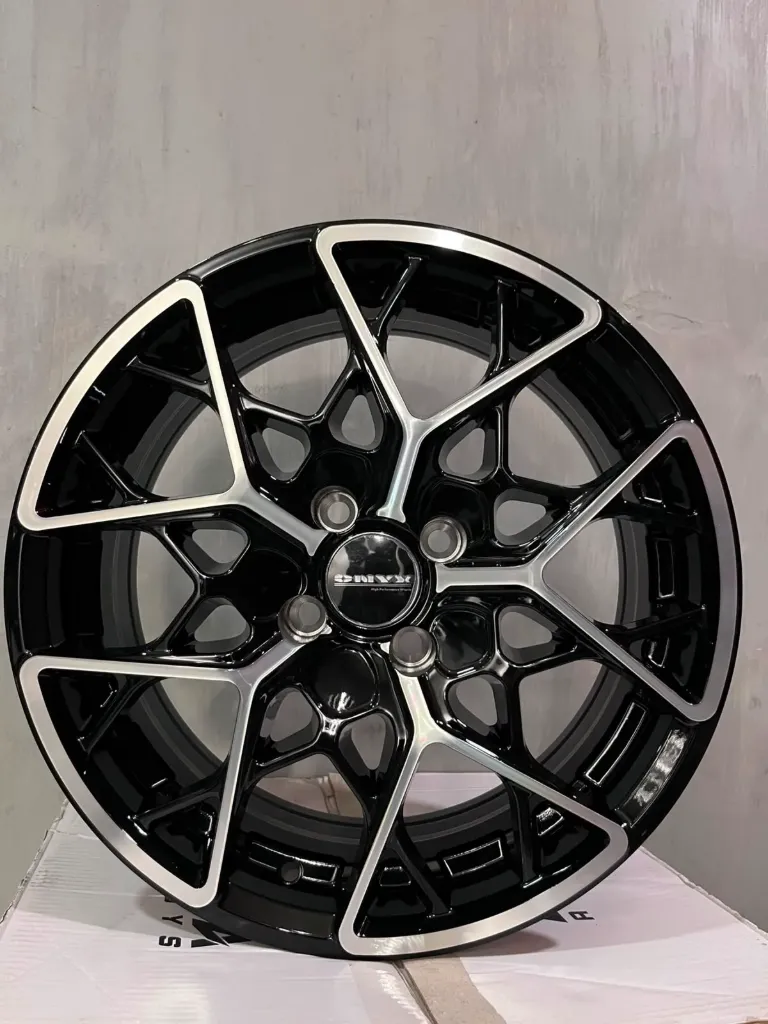 Onyx O12