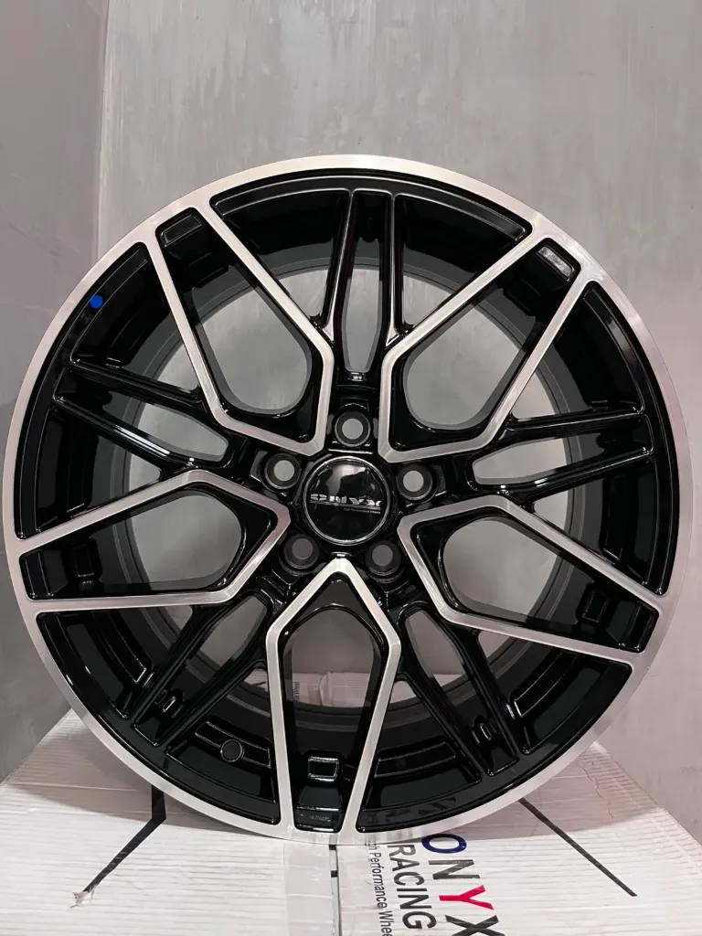 Onyx O6