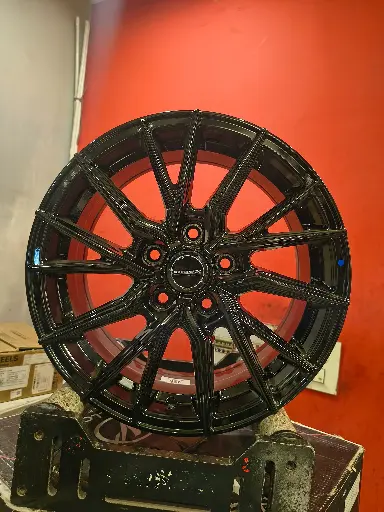 Onyx O7 Glossy Black